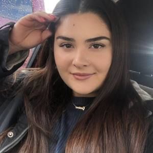 Meet your Posher, Genivee